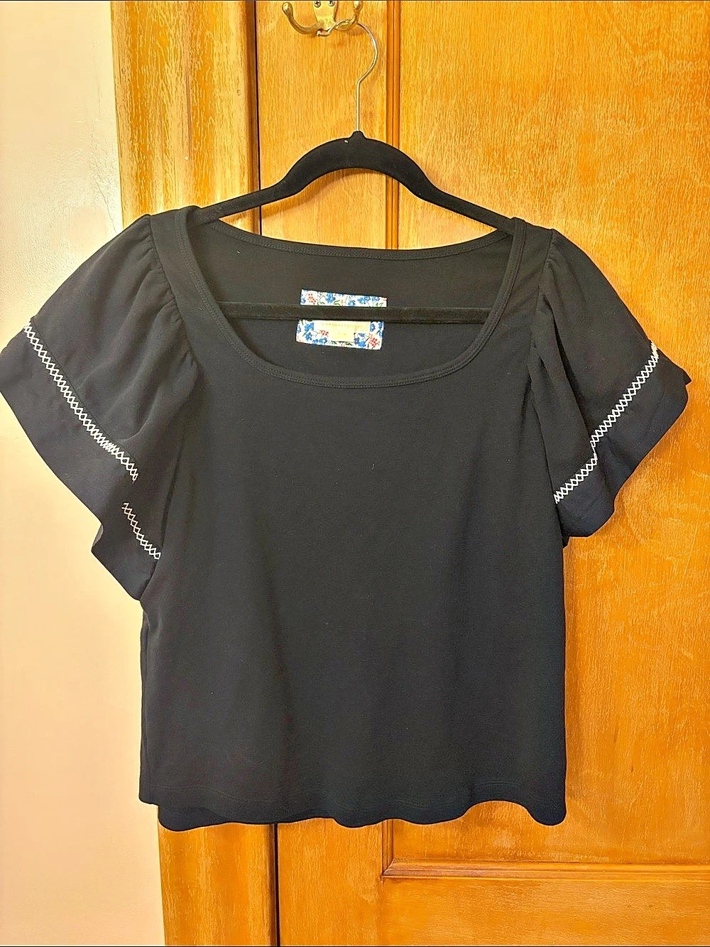Anthropologie Maeve Black Short Sleeve Top Size Medium